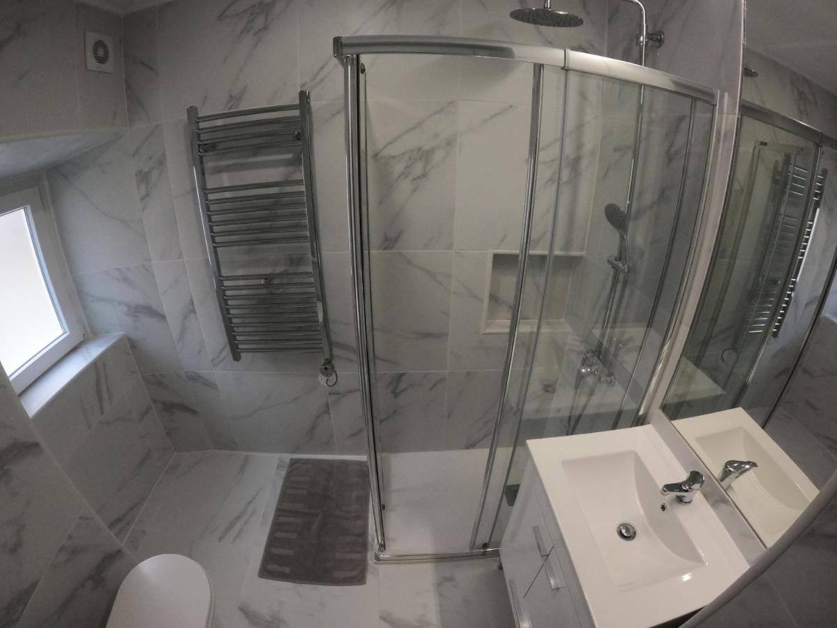 Lisbon, Renovated T2 Apartment Near Rossio المظهر الخارجي الصورة