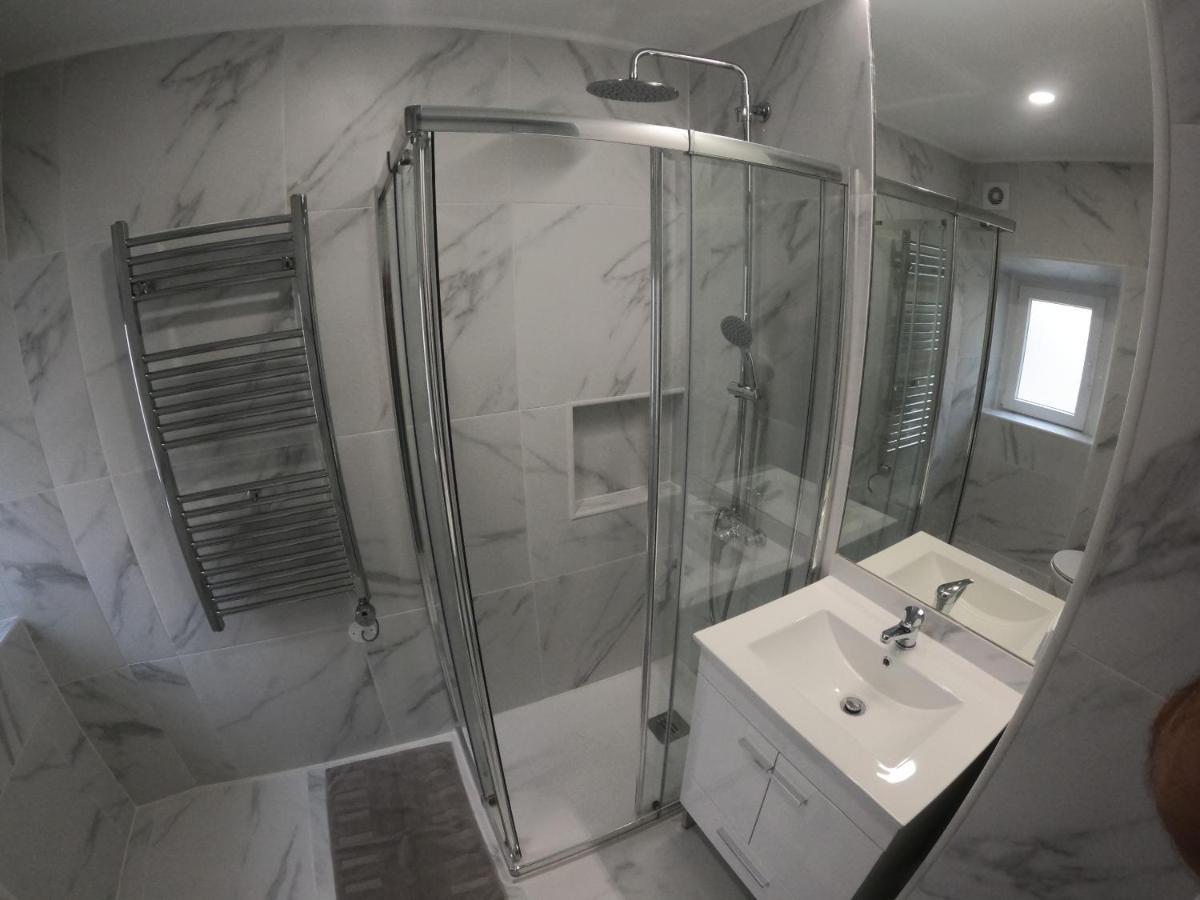 Lisbon, Renovated T2 Apartment Near Rossio المظهر الخارجي الصورة